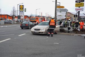 Einsatz 06 2017 Verkehrsunfall Mittelweg (1)