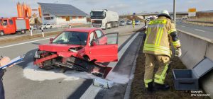 Einsatz 01 2019 PKW Überschlag B85 Cham-West Einsatzbeitragsbild