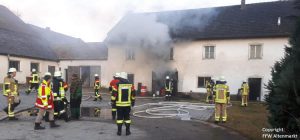 Einsatz 10 2020 Brand Werkstatt Knötzing Beitragsbild