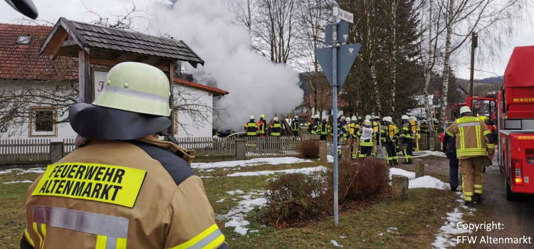 Einsatz 02 2021 Zimmerbrand Knöbling Beitragsbild