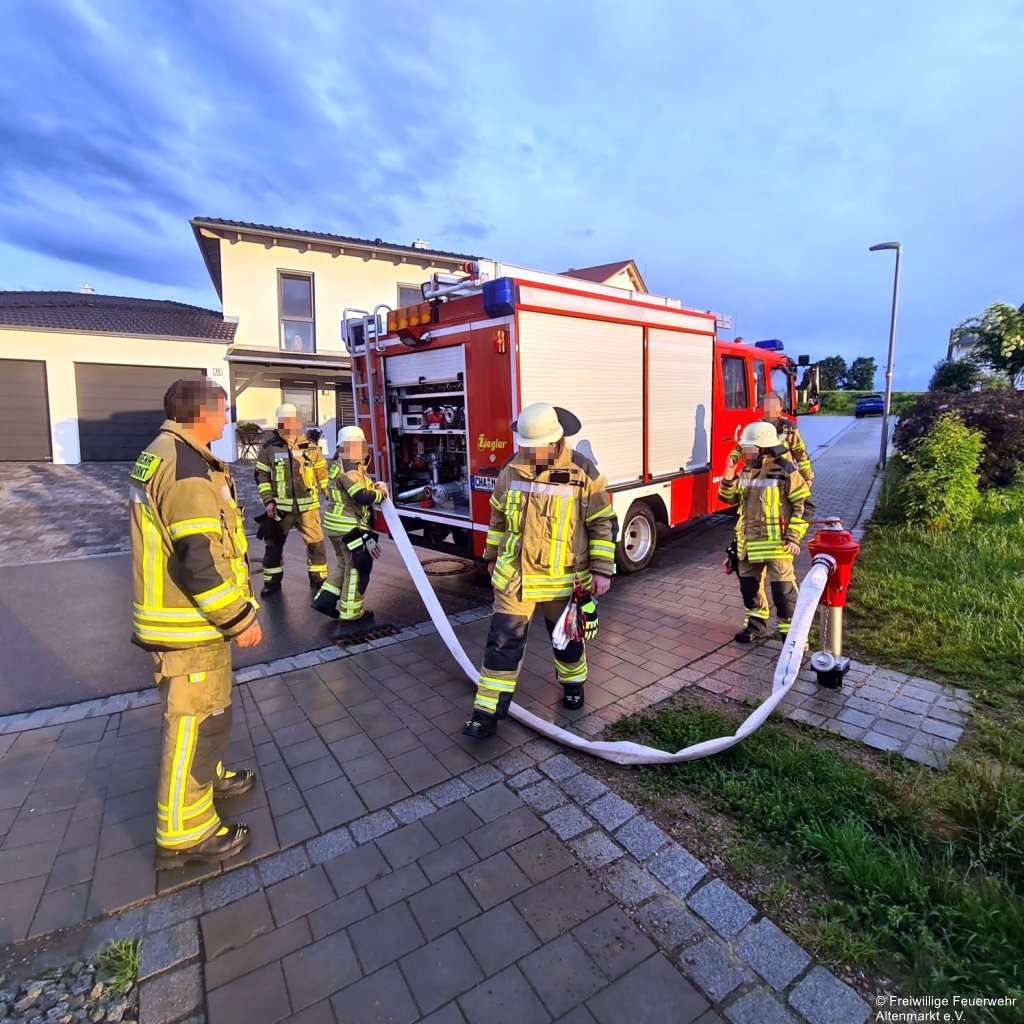 Gemeinschaftsübung Penting Waldbrand 2025 (16)