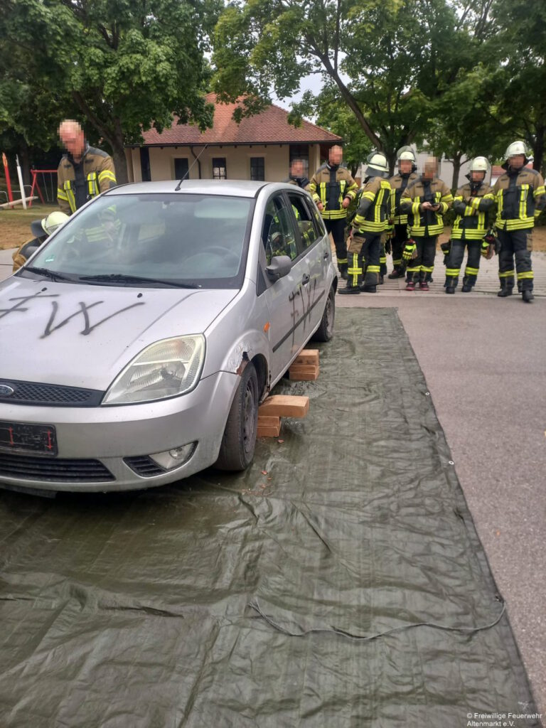 Übung THL Rettungssatz 2025 (24)