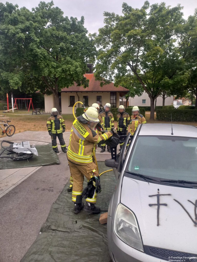 Übung THL Rettungssatz 2025 (8)