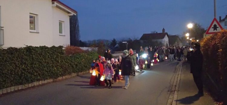 Martinsumzug 2025 Kindergarten Altenmarkt