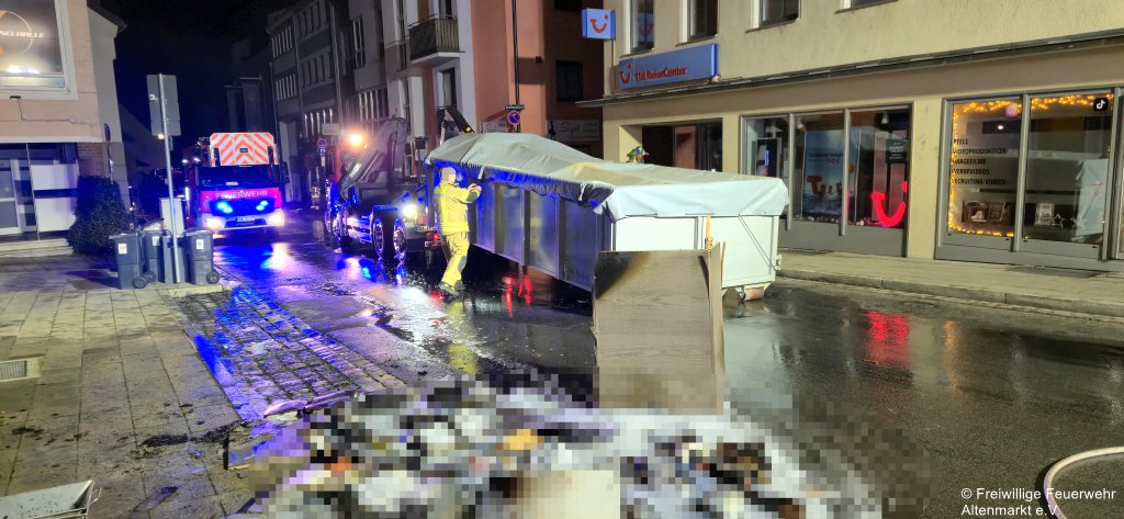 Einsatz 34 2025 Brand Innenstadt Cham (3)