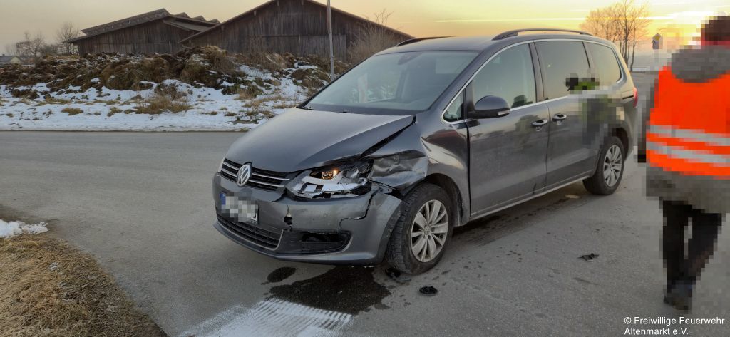 Einsatz 04 2026 Verkehrsunfall (4)