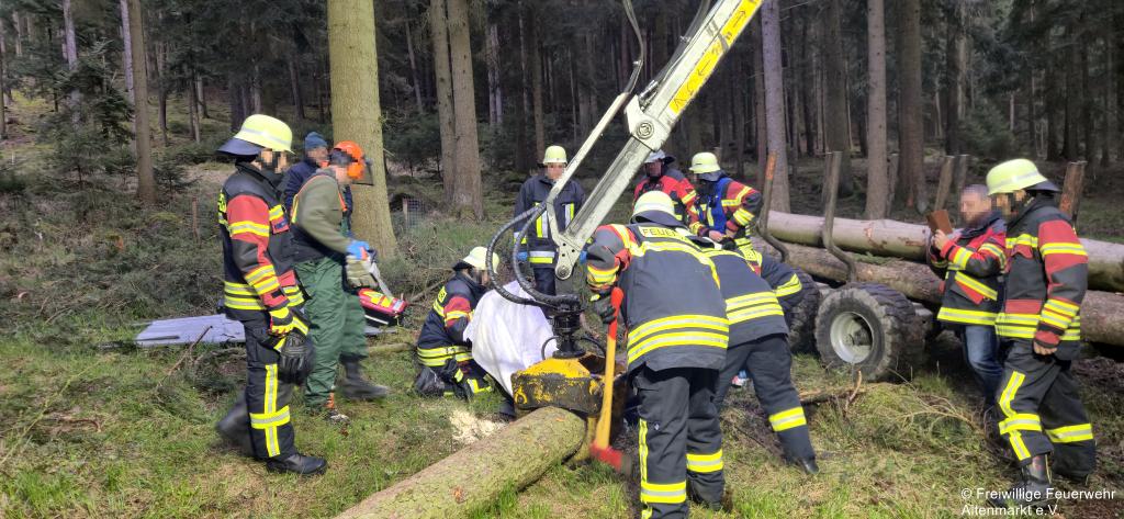 Gemeinschaftsübung in Thierling 2026 (3)