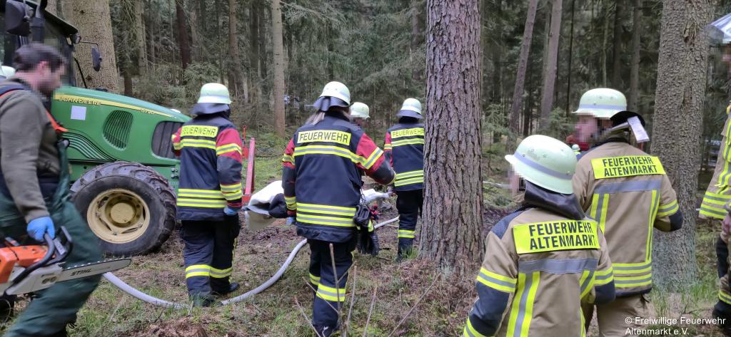 Gemeinschaftsübung in Thierling 2026 (6)