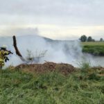 Einsatz 23 2026 Brand Blitzschlag (1) Laichstätt