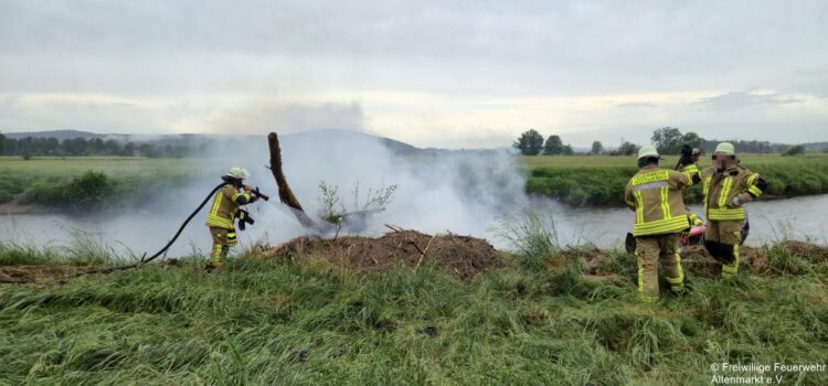 Einsatz 23 / 2026 Brand Blitzschlag Laichstätt