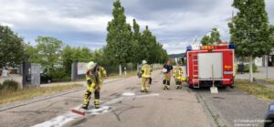 Einsatz 33 2026 Ölspur Industriegebiet Taschinger Berg (1)