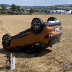 Einsatz 42 2026 Unfall B20 Kreuzung Cham-Süd (3)