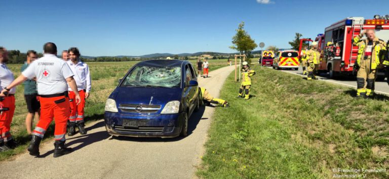 Einsatz 45 2026 Verkehrsunfall Michelsdorf (1)